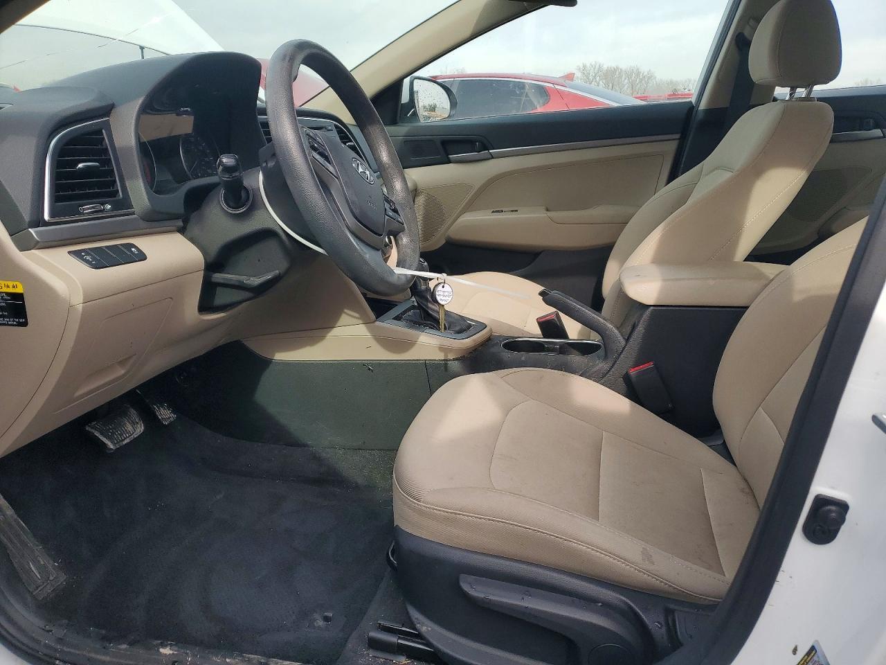 2018 Hyundai Elantra Se - Фото 7