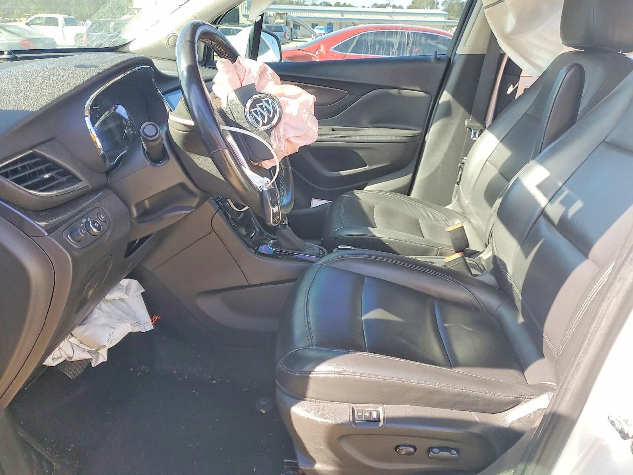 2019 Buick Encore Essence - Image 7