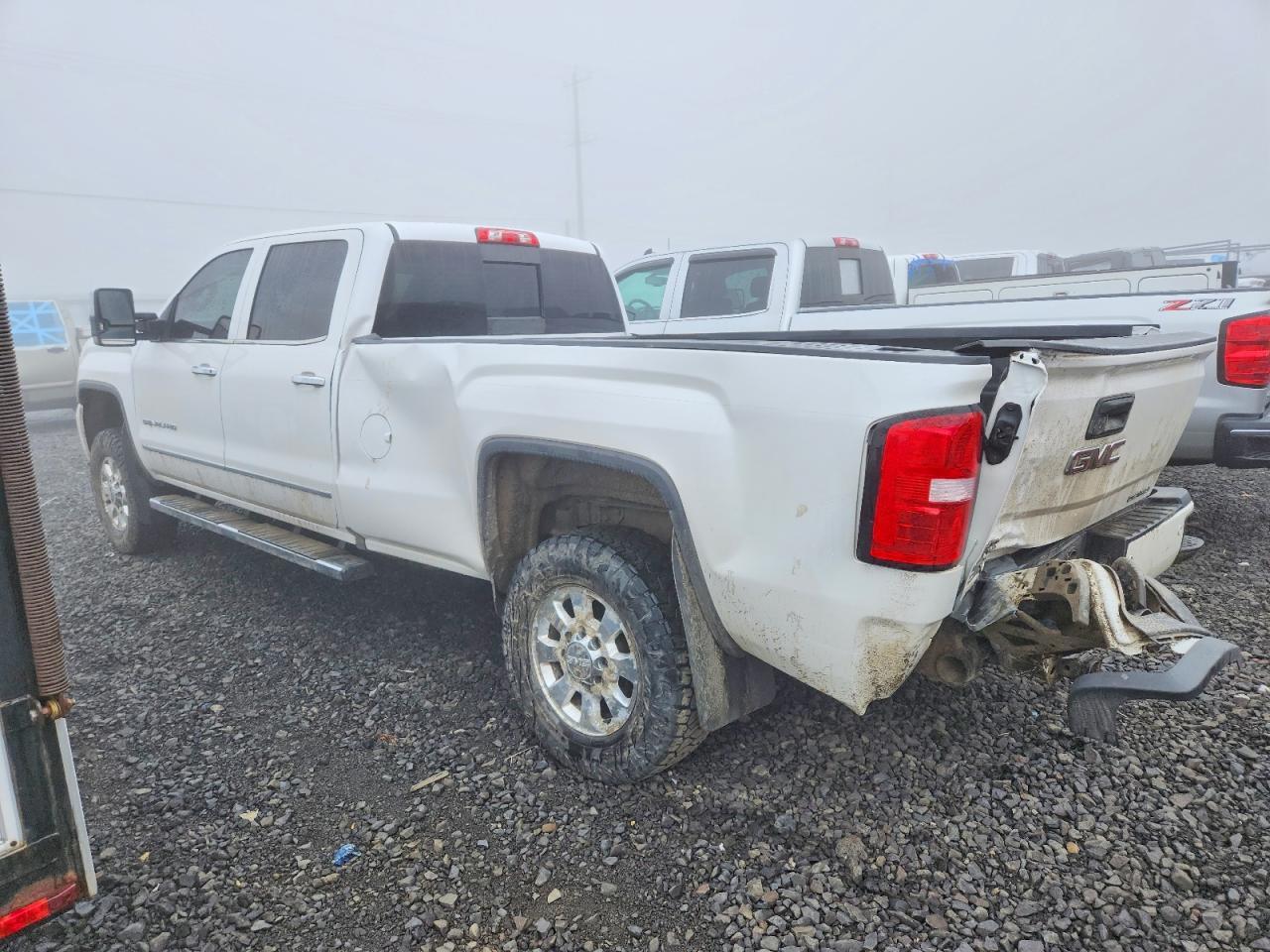 2019 GMC Sierra K3500 Denali - Image 2