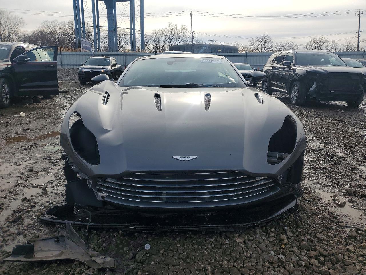 2017 Aston Martin Db11 - Image 5