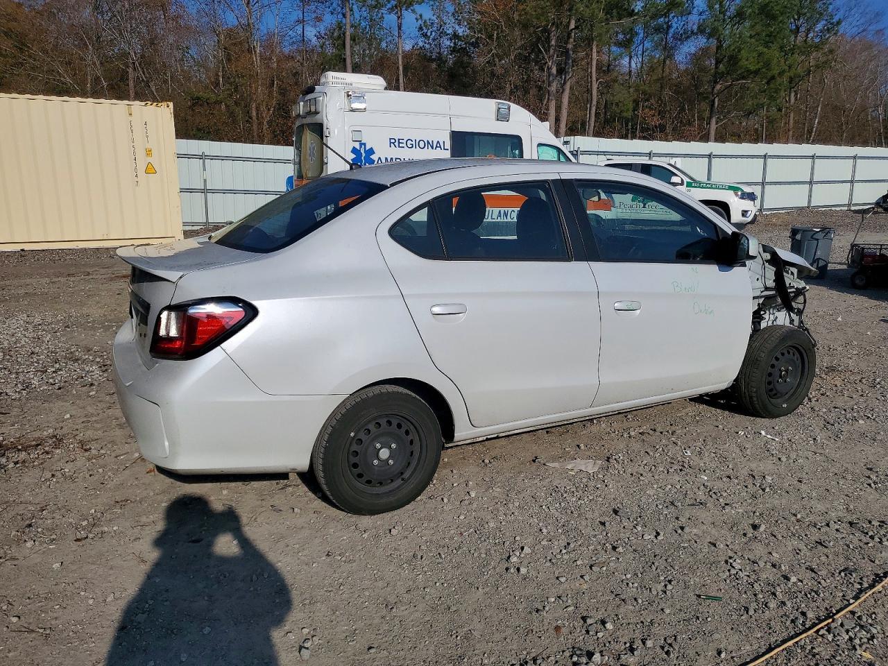 2024 Mitsubishi Mirage G4 Es - Фото 3