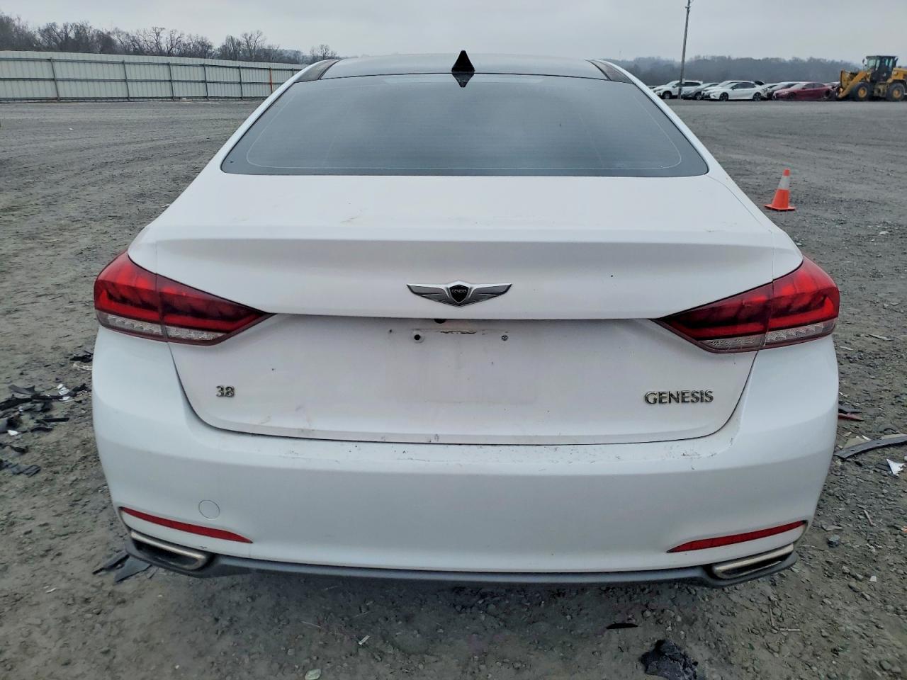 2015 Hyundai Genesis 3.8L - Фото 6