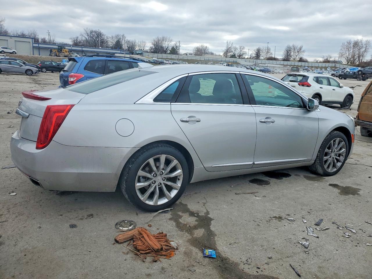 2017 Cadillac Xts Luxury - Фото 3