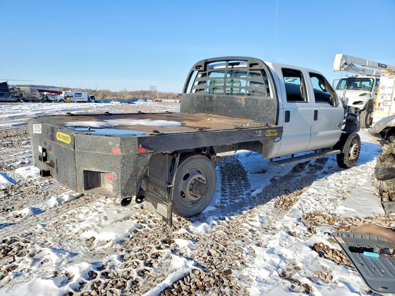 2016 Ford F450 Super Duty Flatbed Truck - Image 3