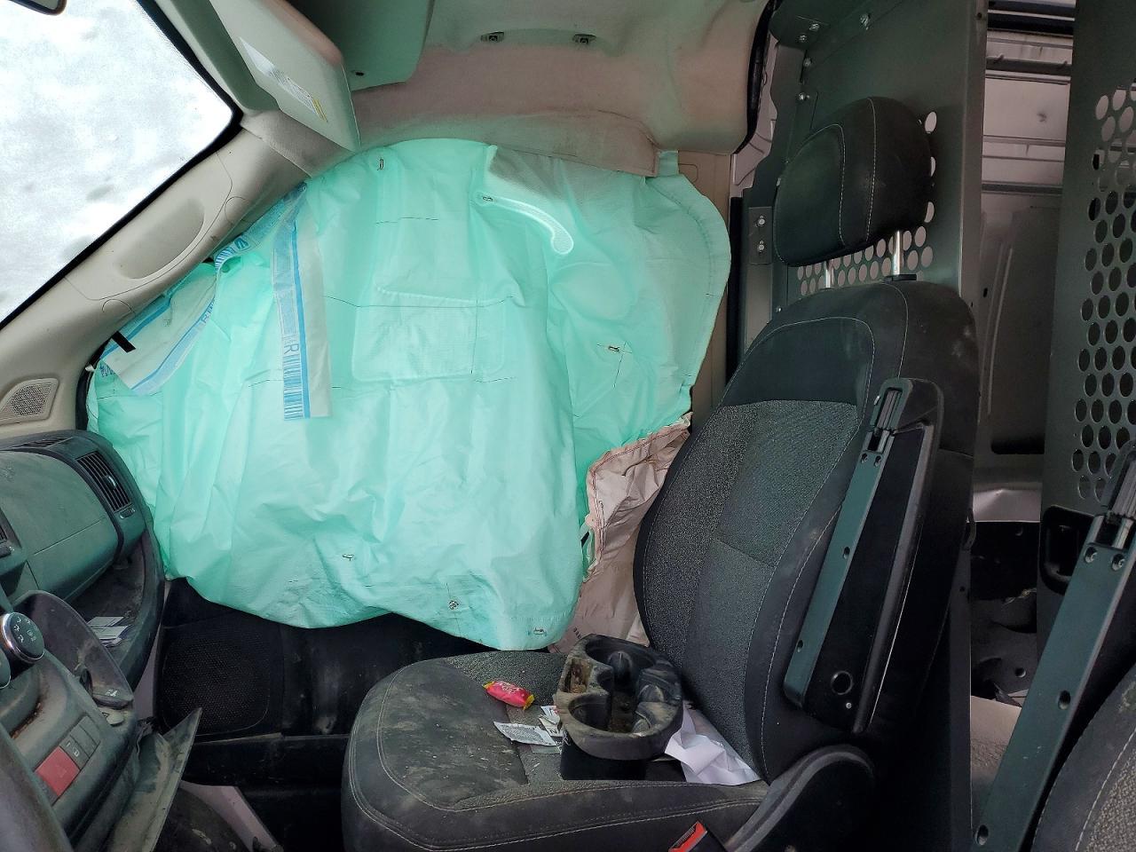 2019 Ram Promaster 3500 Delivery Van - Фото 6