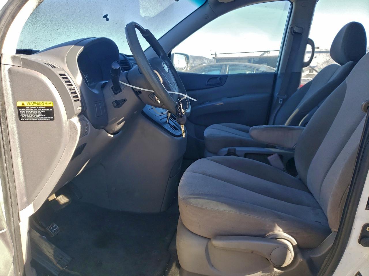 2012 Kia Sedona Lx - Фото 7