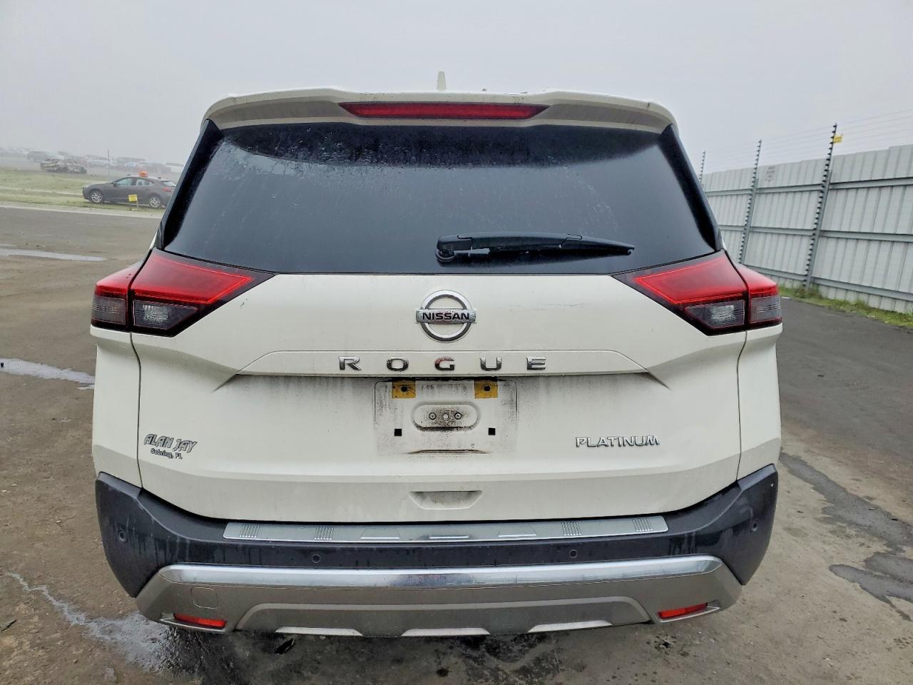 2021 Nissan Rogue Platinum - Фото 6