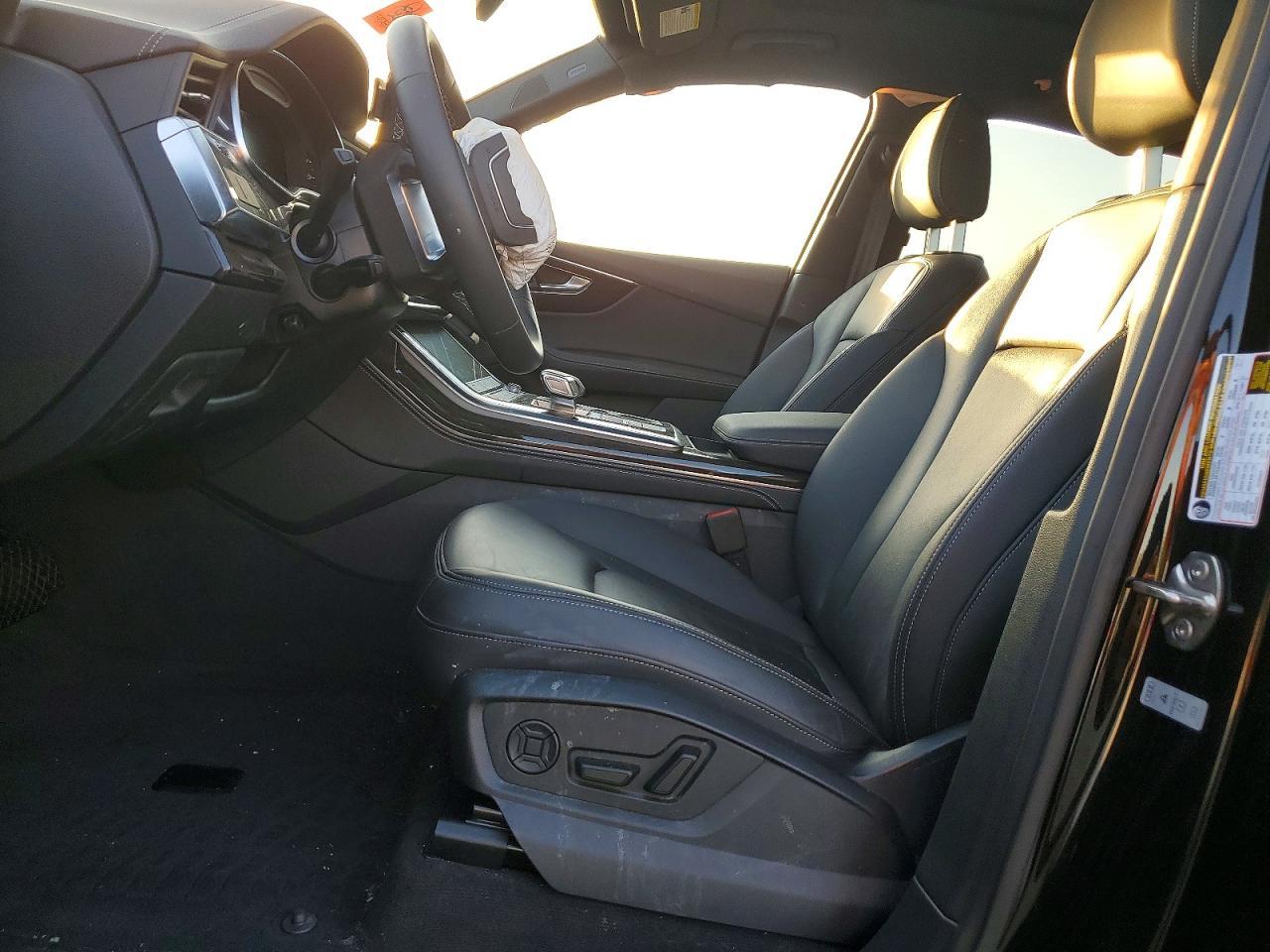 2025 Audi Q7 Premium Plus - Image 7