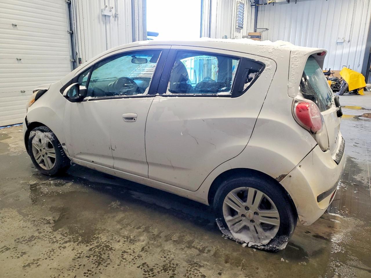 2013 Chevrolet Spark Ls - Фото 2
