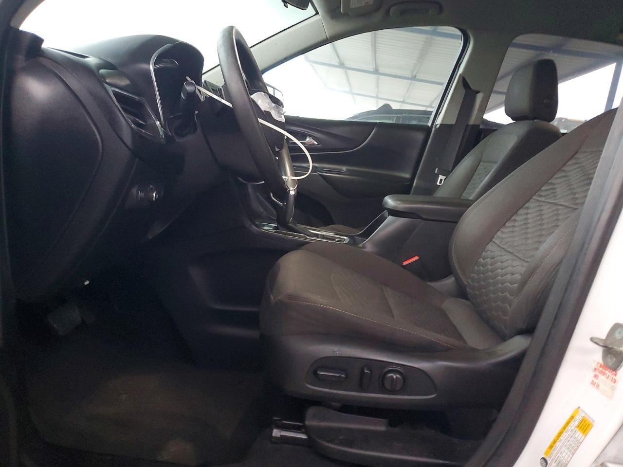 2019 Chev Equinox - Image 7