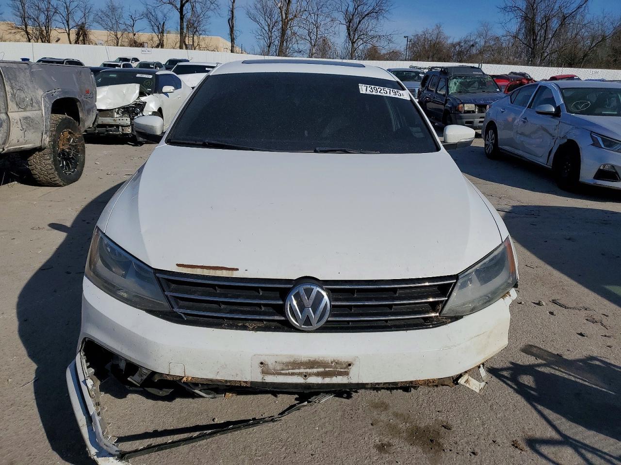 2015 Volkswagen Jetta Se - Фото 5