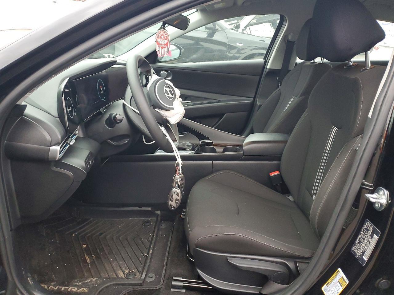 2024 Hyundai Elantra Blue - Фото 7