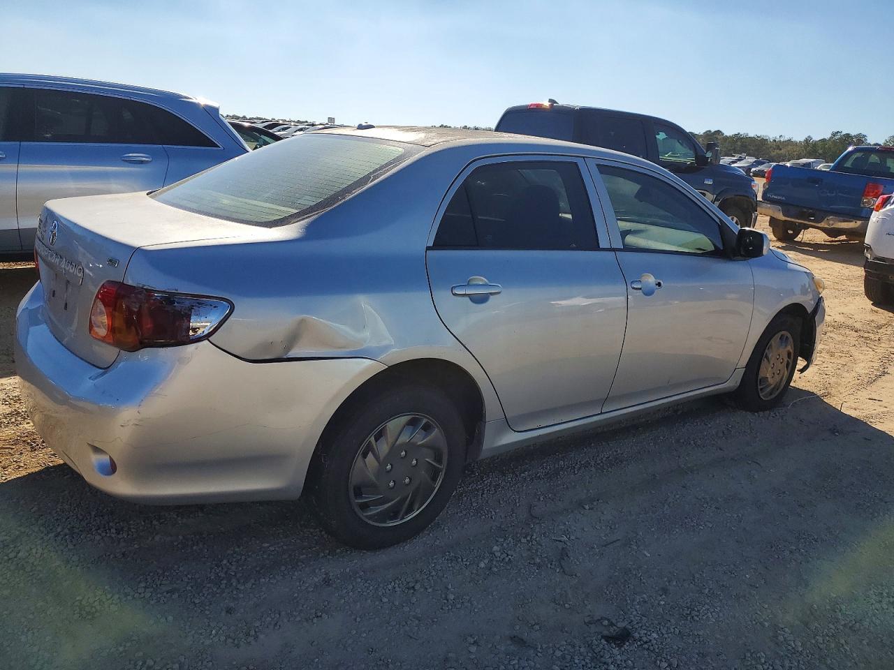 2010 Toyota Corolla Base - Фото 3