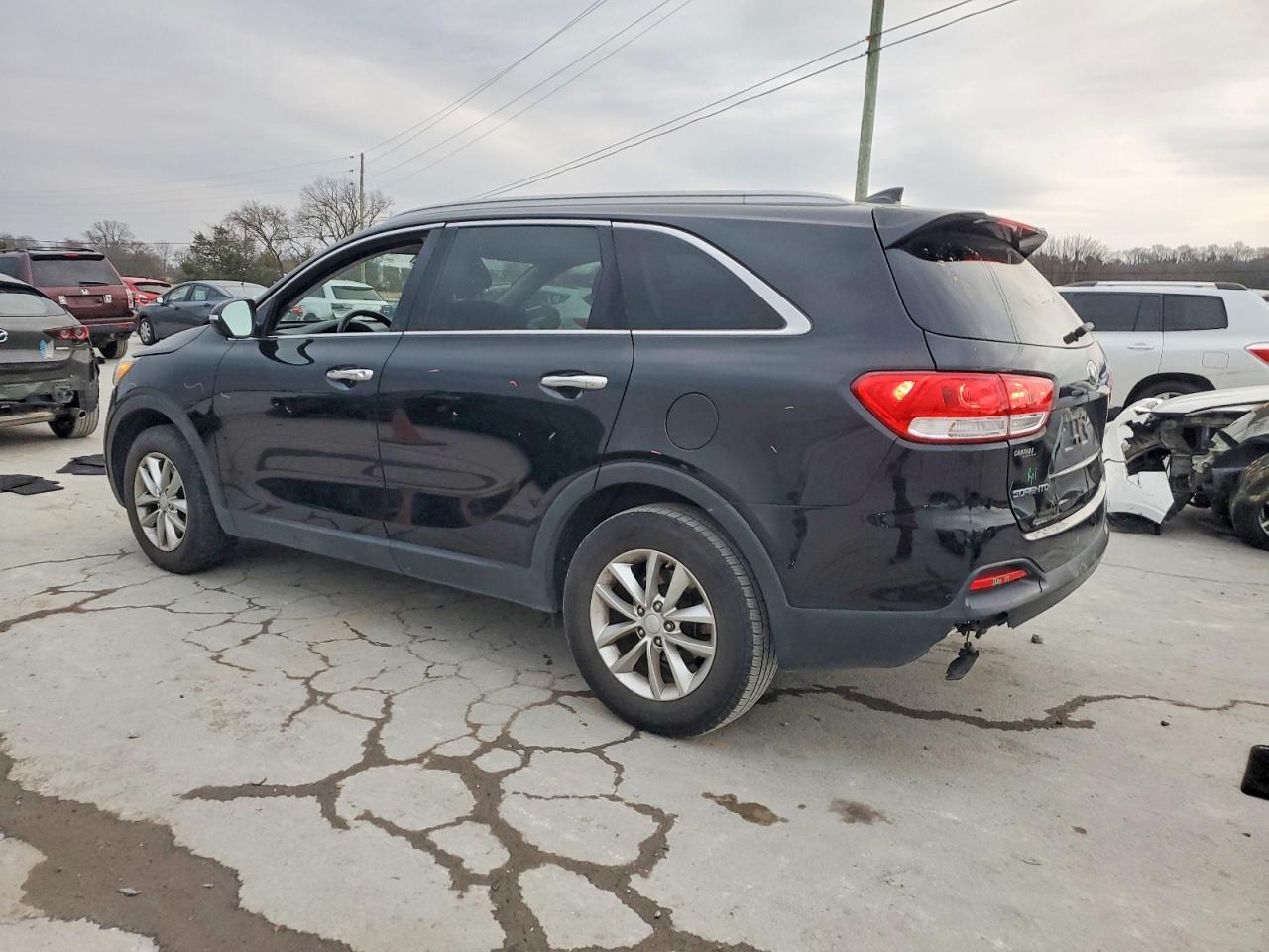 2016 Kia Sorento Lx - Фото 2