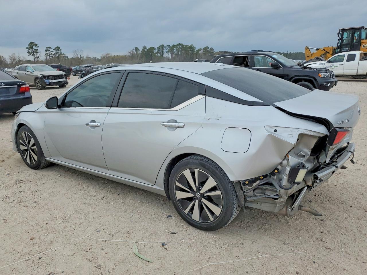 2022 Nissan Altima Sv - Фото 2