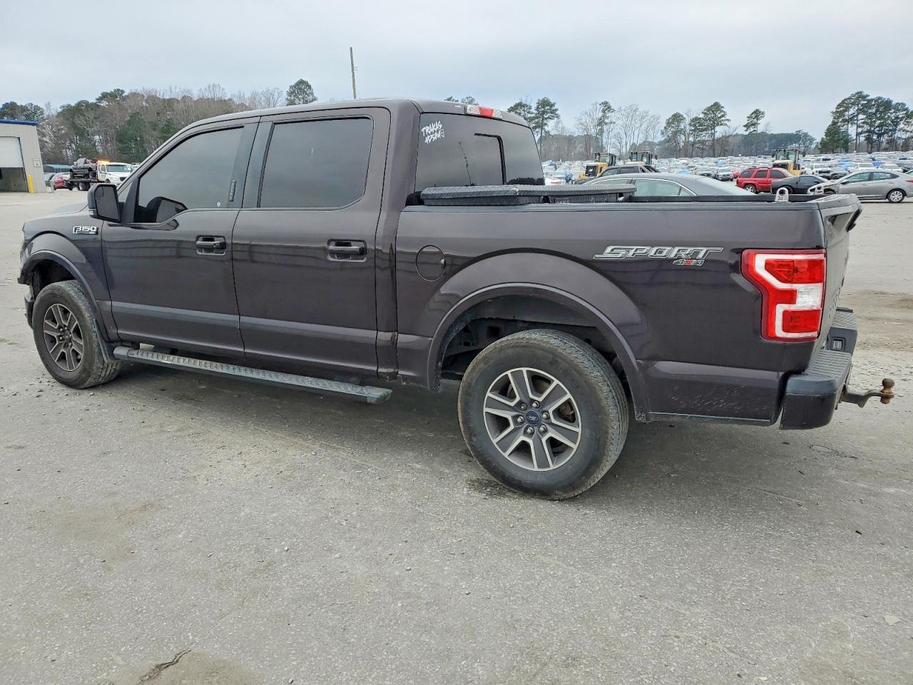 2018 Ford F150 Supercrew - Фото 2