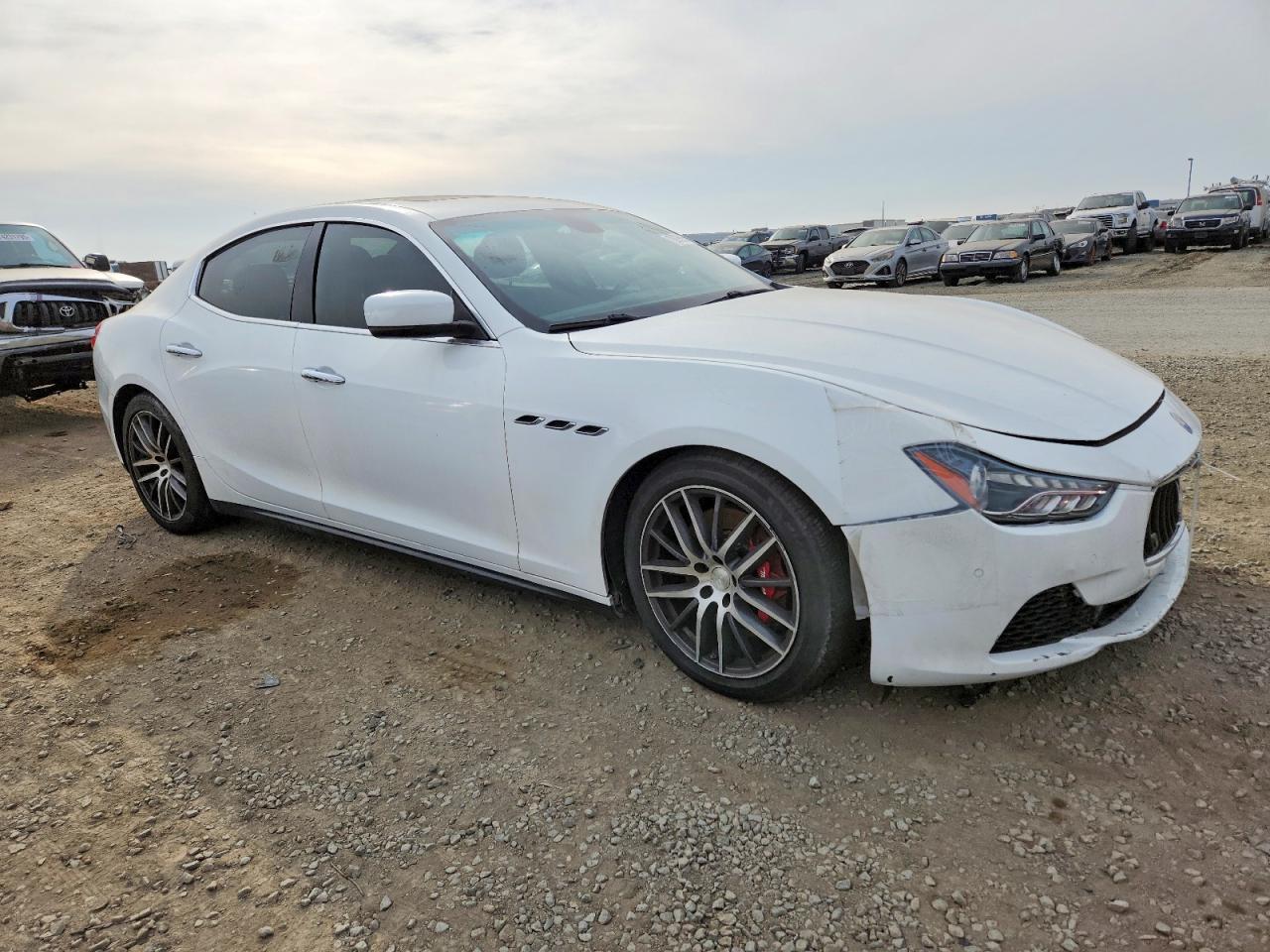 2014 Maserati Ghibli S - Image 4