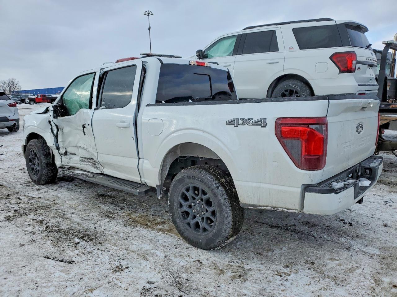 2025 Ford F150 Xlt - Фото 2