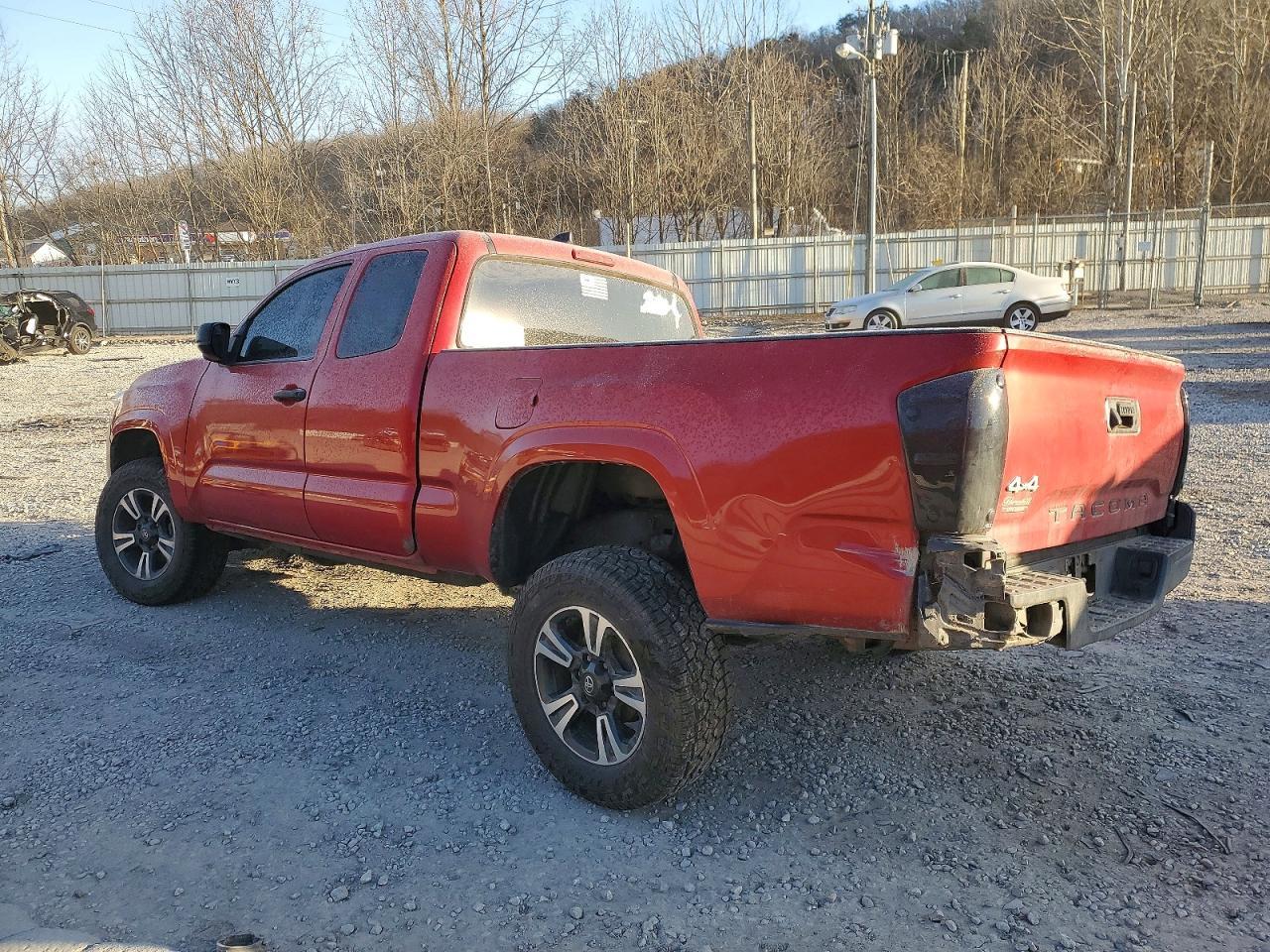 2022 Toyota Tacoma Access Cab - Image 2
