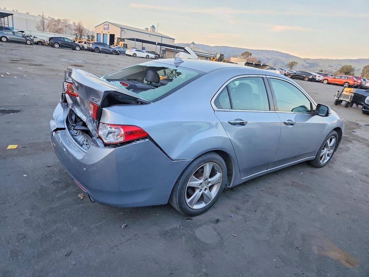 2011 Acura Tsx - Image 3