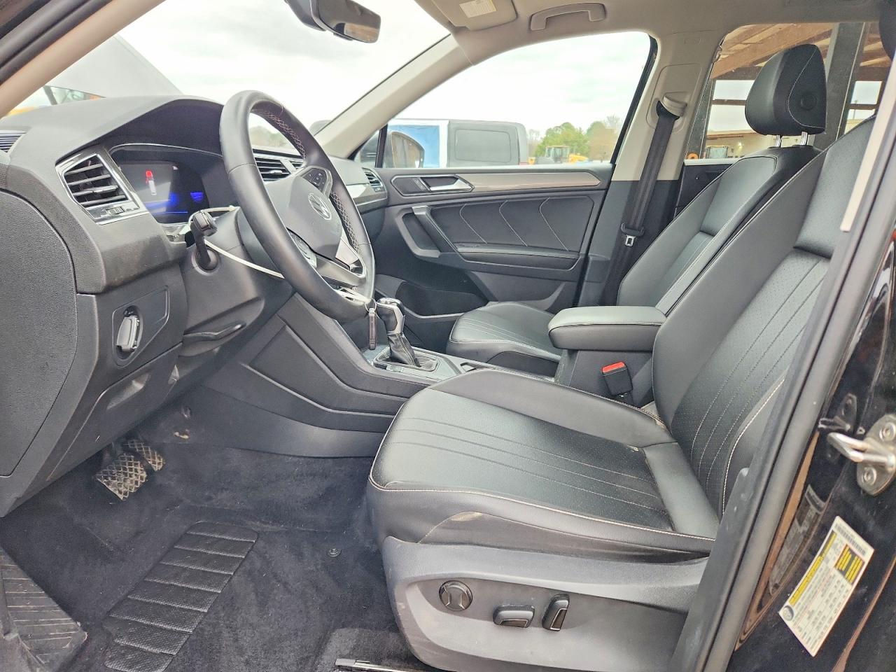 2022 Volkswagen Tiguan Se - Image 7