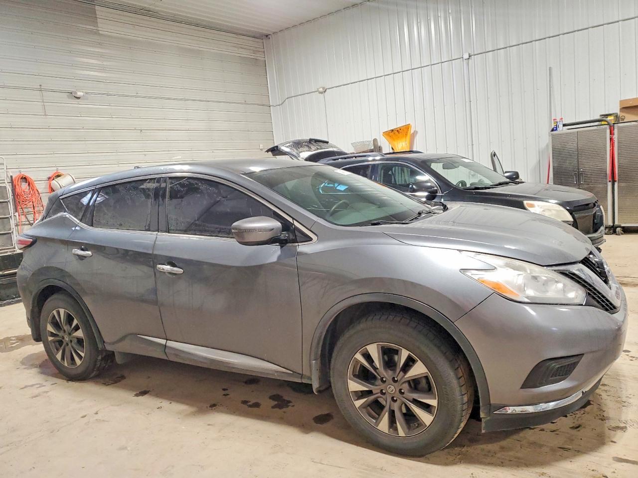 2017 Nissan Murano S - Image 4