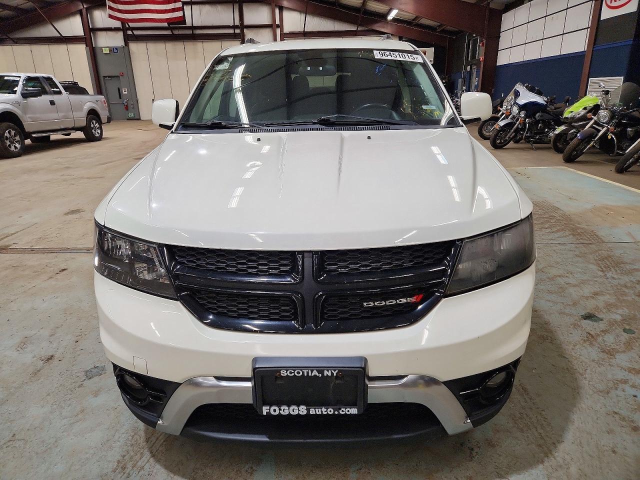 2018 Dodge Journey Crossroad - Фото 5