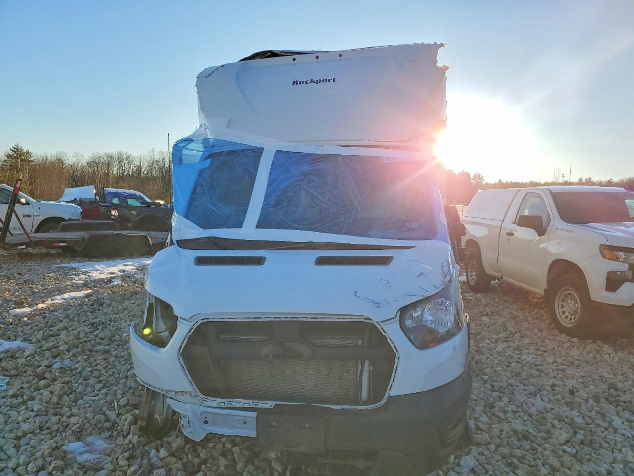2023 Ford Transit Delivery Truck - Image 5