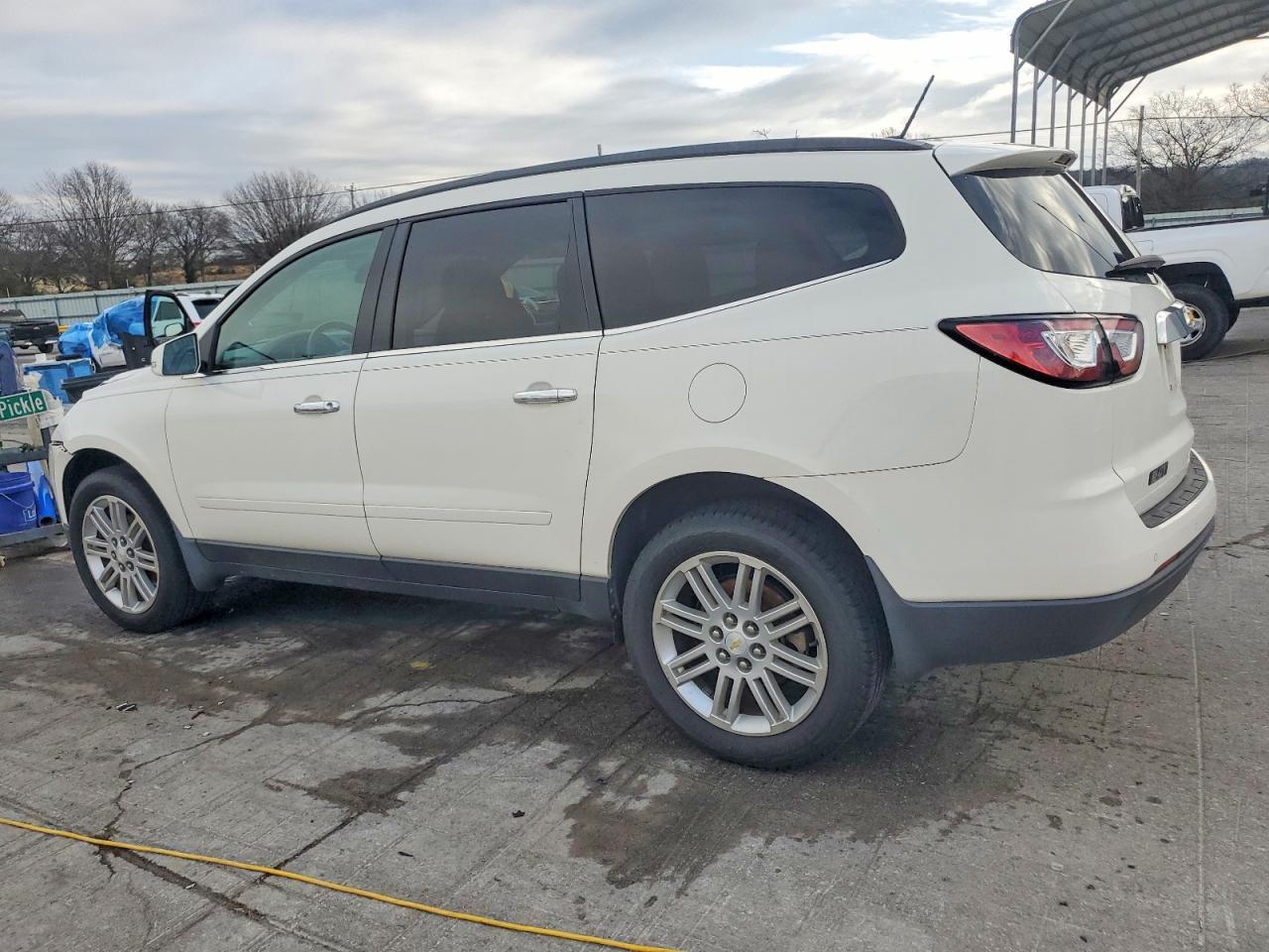 2015 Chev Traverse Lt - Фото 2