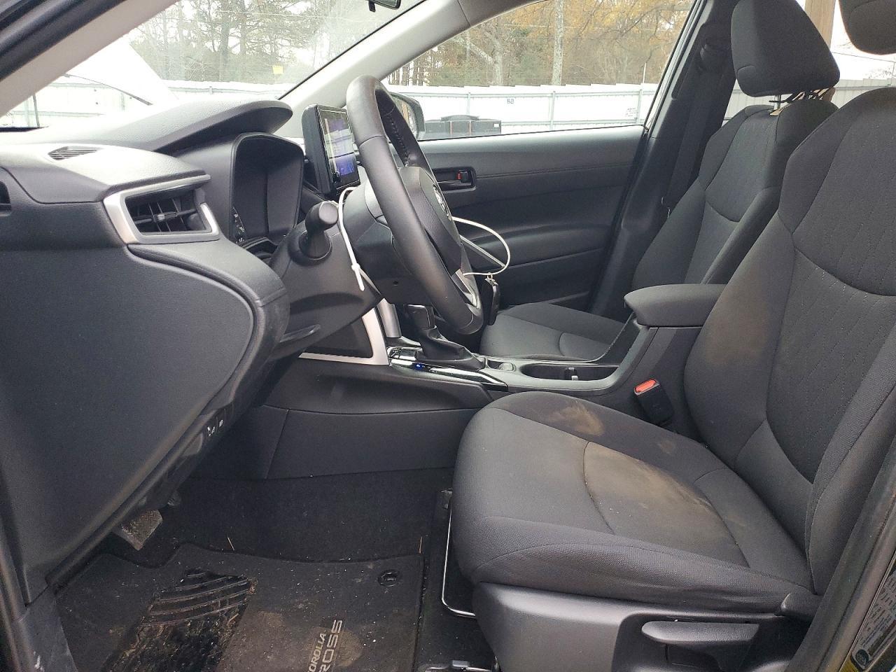 2023 Toyota Corolla Cross Le - Фото 7