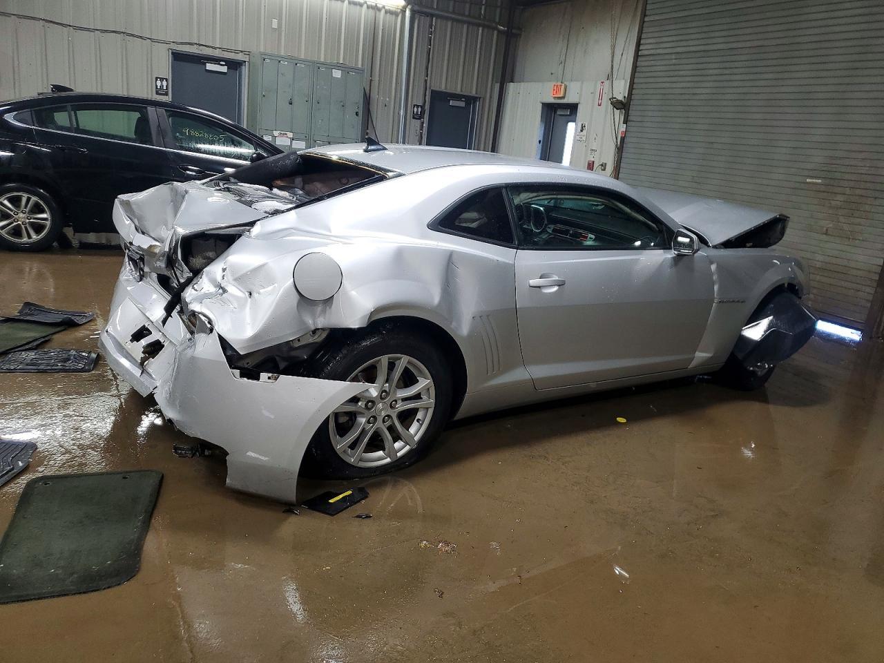 2013 Chevrolet Camaro Ls - Фото 3