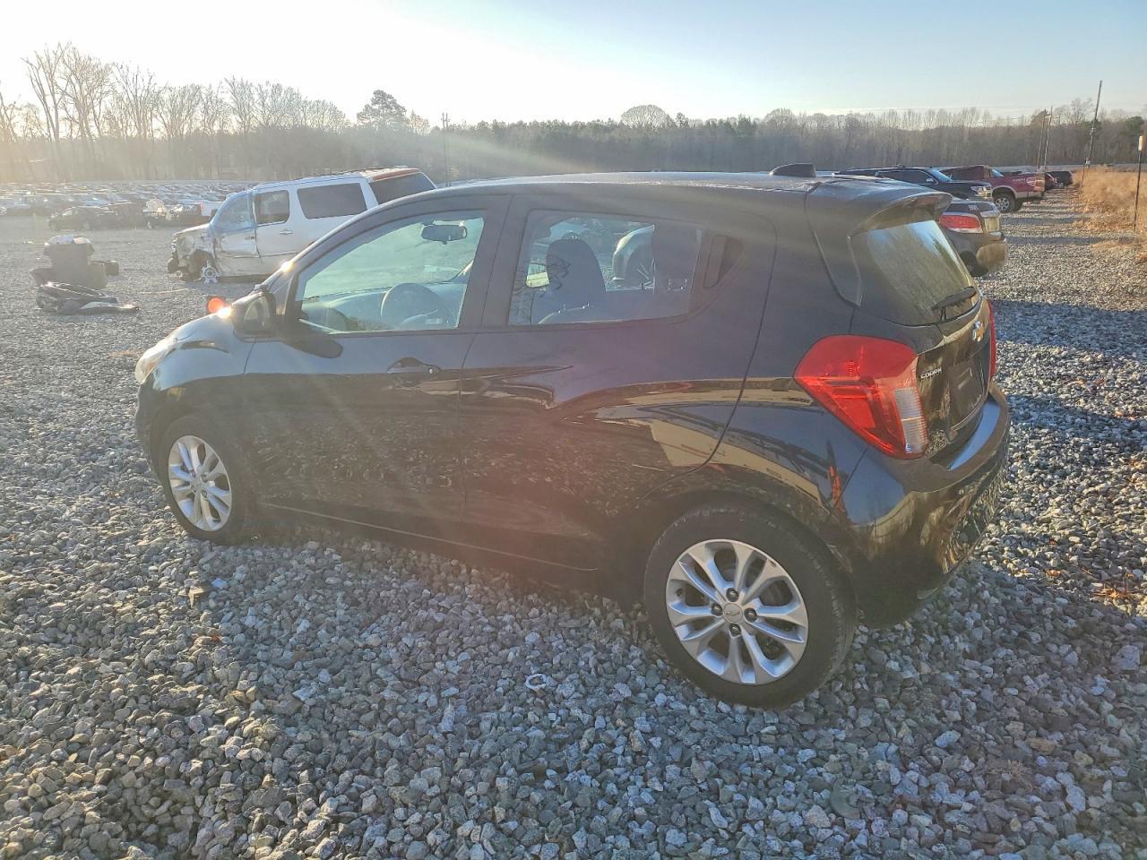 2021 Chevrolet Spark 1Lt - Фото 2