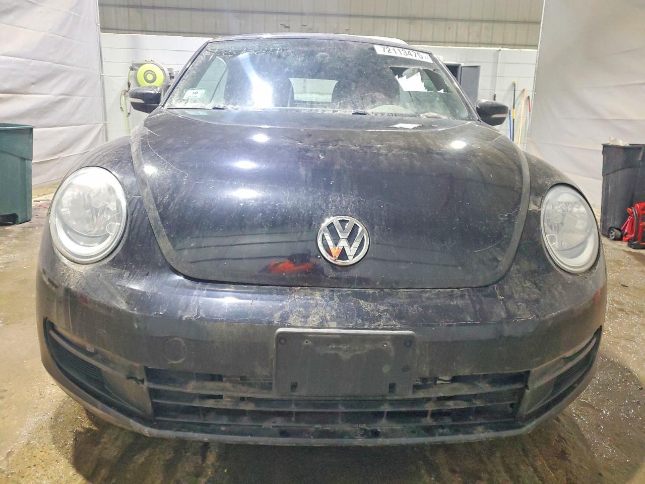 2015 Volkswagen Beetle 1.8T - Фото 5