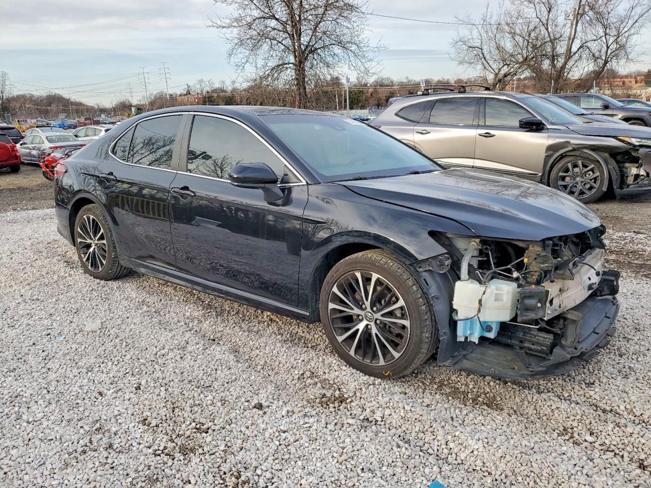 2018 Toyota Camry L - Image 4