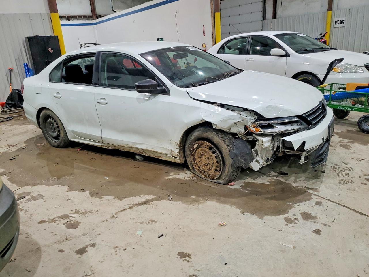 2016 Volkswagen Jetta S - Фото 4