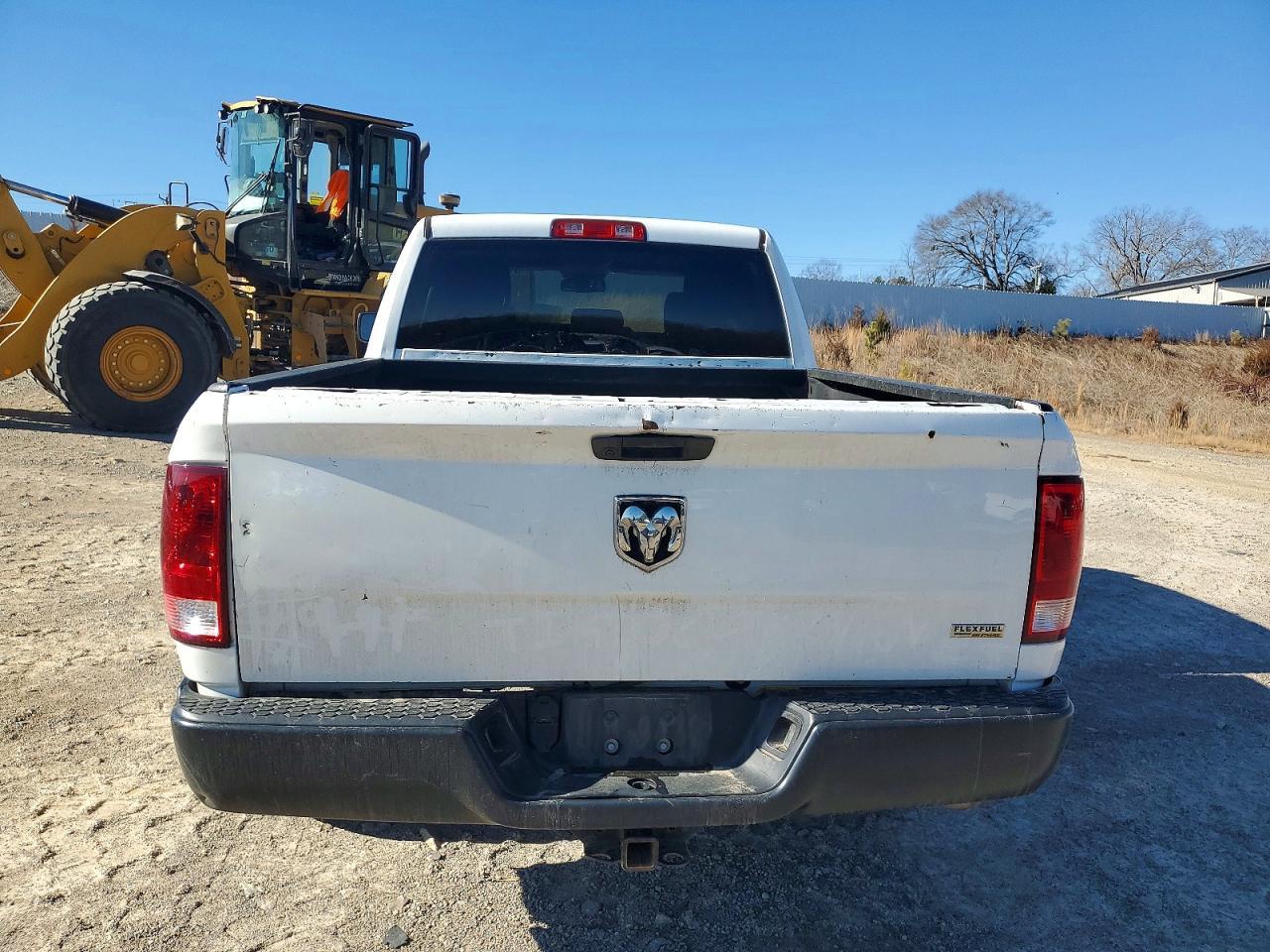 2019 Ram 1500 Classic Tradesman - Фото 6