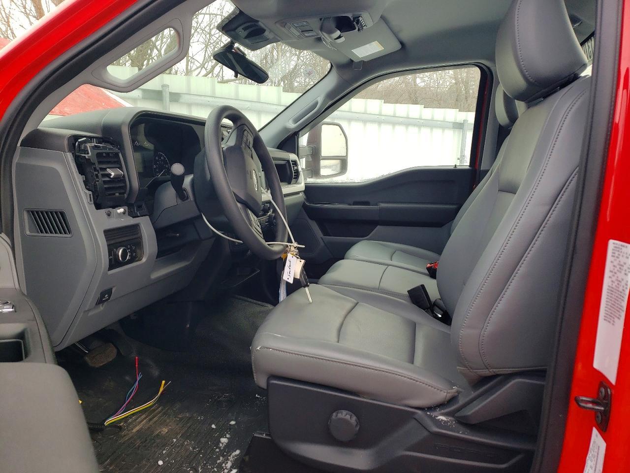 2024 Ford F350 Super Duty Truck Cab And Chassis - Image 7