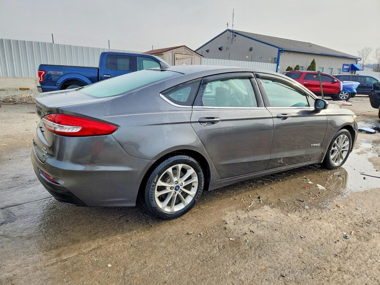 2019 Ford Fusion Se - Фото 3