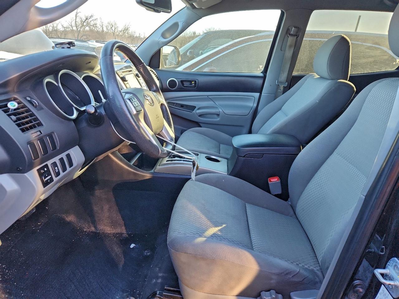 2013 Toyota Tacoma Double Cab - Фото 7