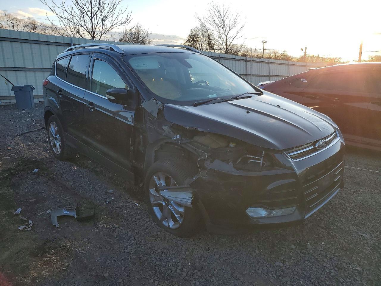 2013 Ford Escape Titanium - Image 4