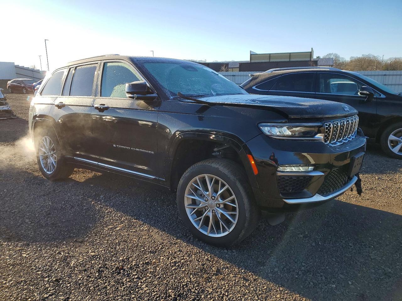 2022 Jeep Grand Cherokee Summit - Фото 4