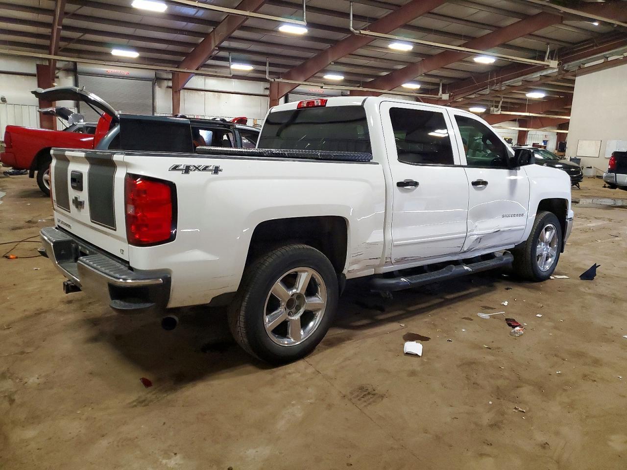 2015 Chevrolet Silverado K1500 Lt - Image 3