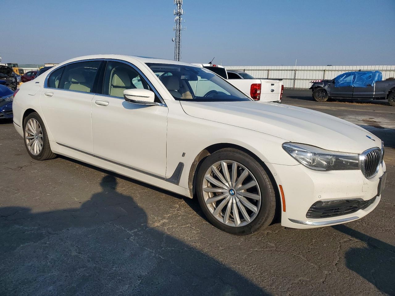 2018 BMW 740 Xe - Фото 4