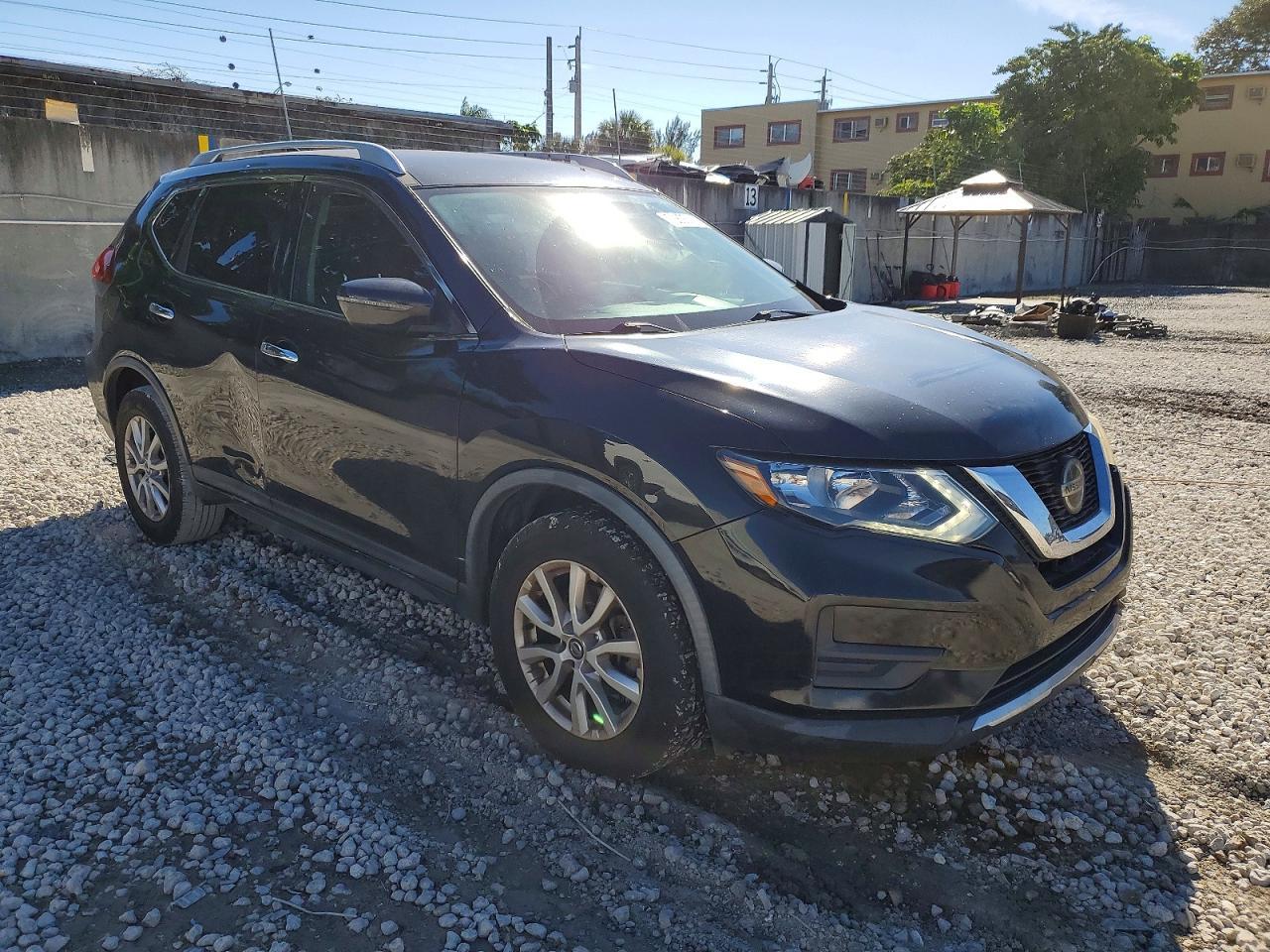 2018 Nissan Rogue S - Фото 4