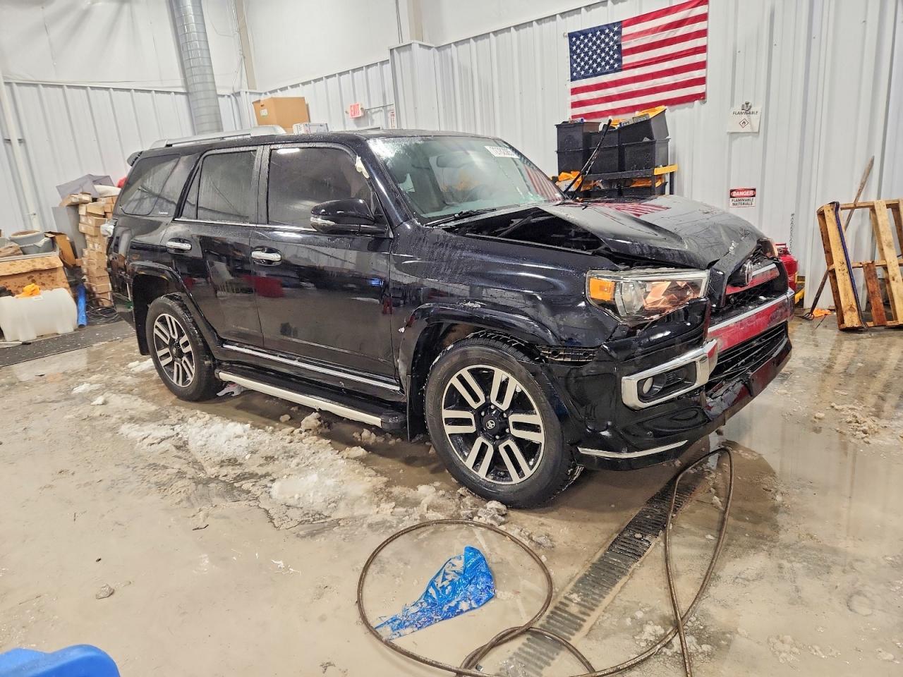 2016 Toyota 4Runner Sr5 - Image 4