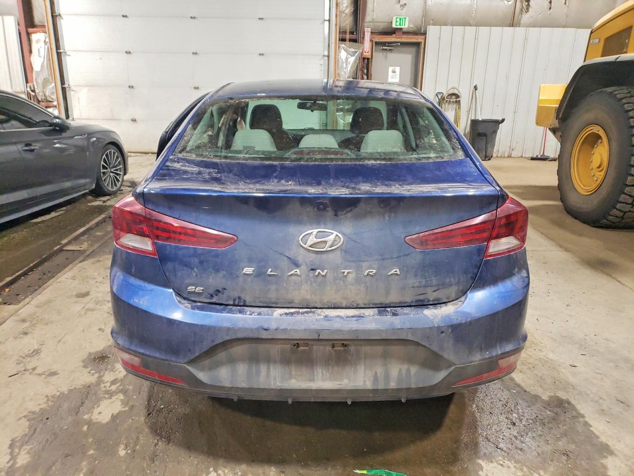 2019 Hyundai Elantra Se - Фото 6