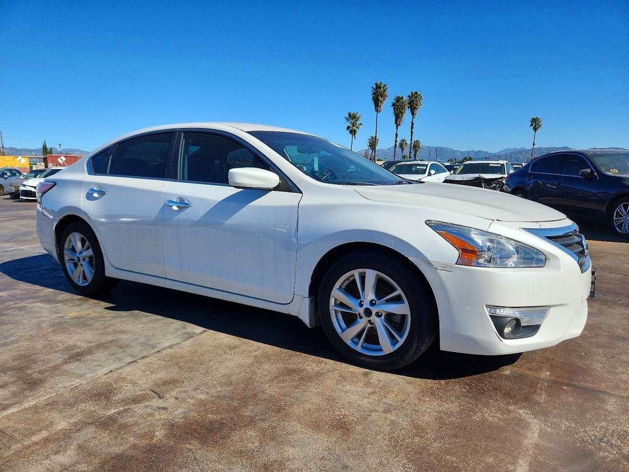2015 Nissan Altima 2.5 - Фото 4