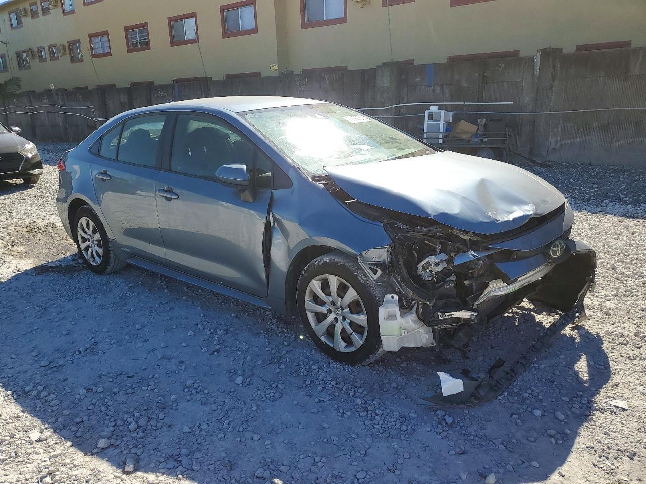 2020 Toyota Corolla Le - Фото 4