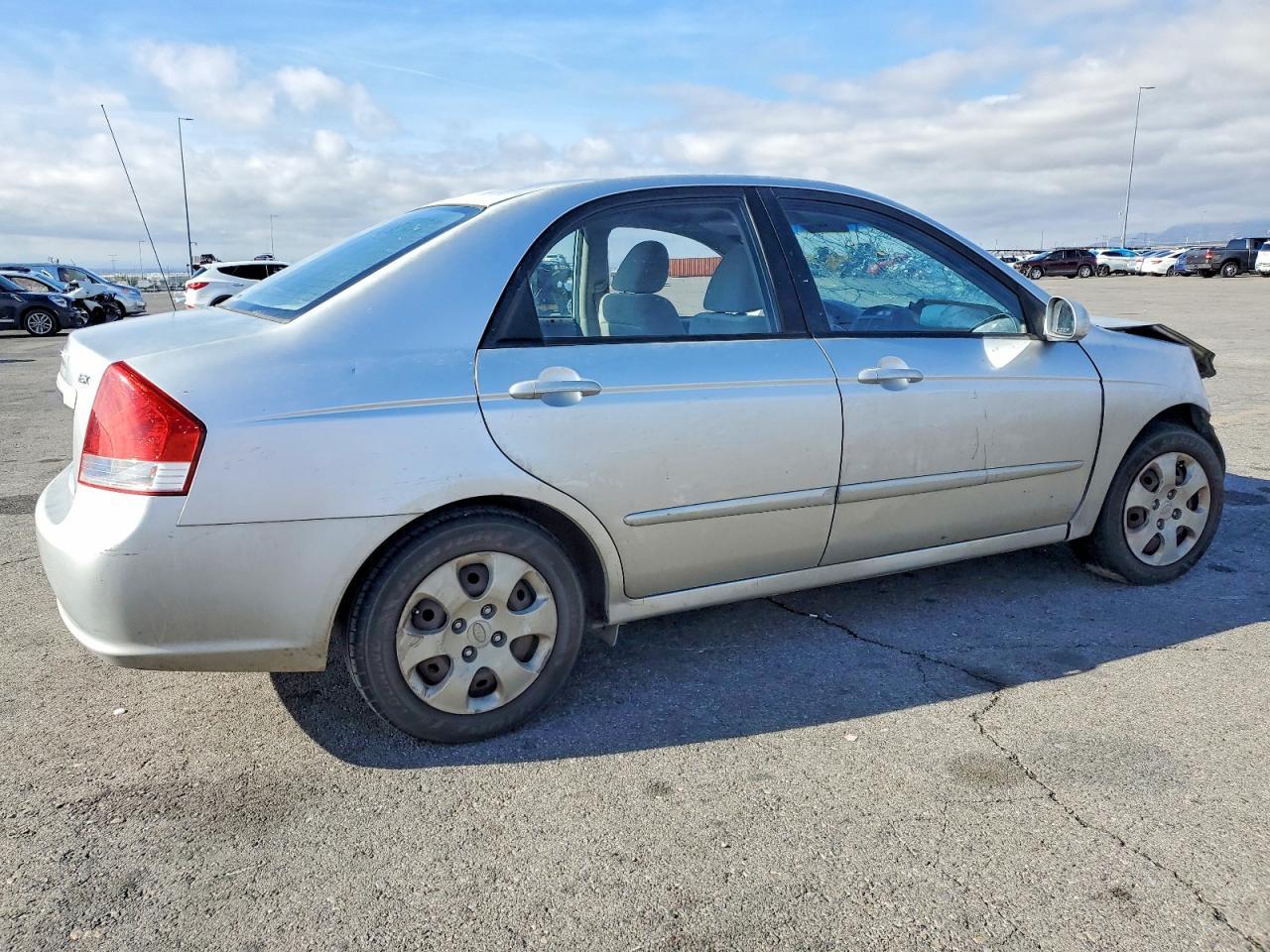 2008 Kia Spectra Ex - Image 3