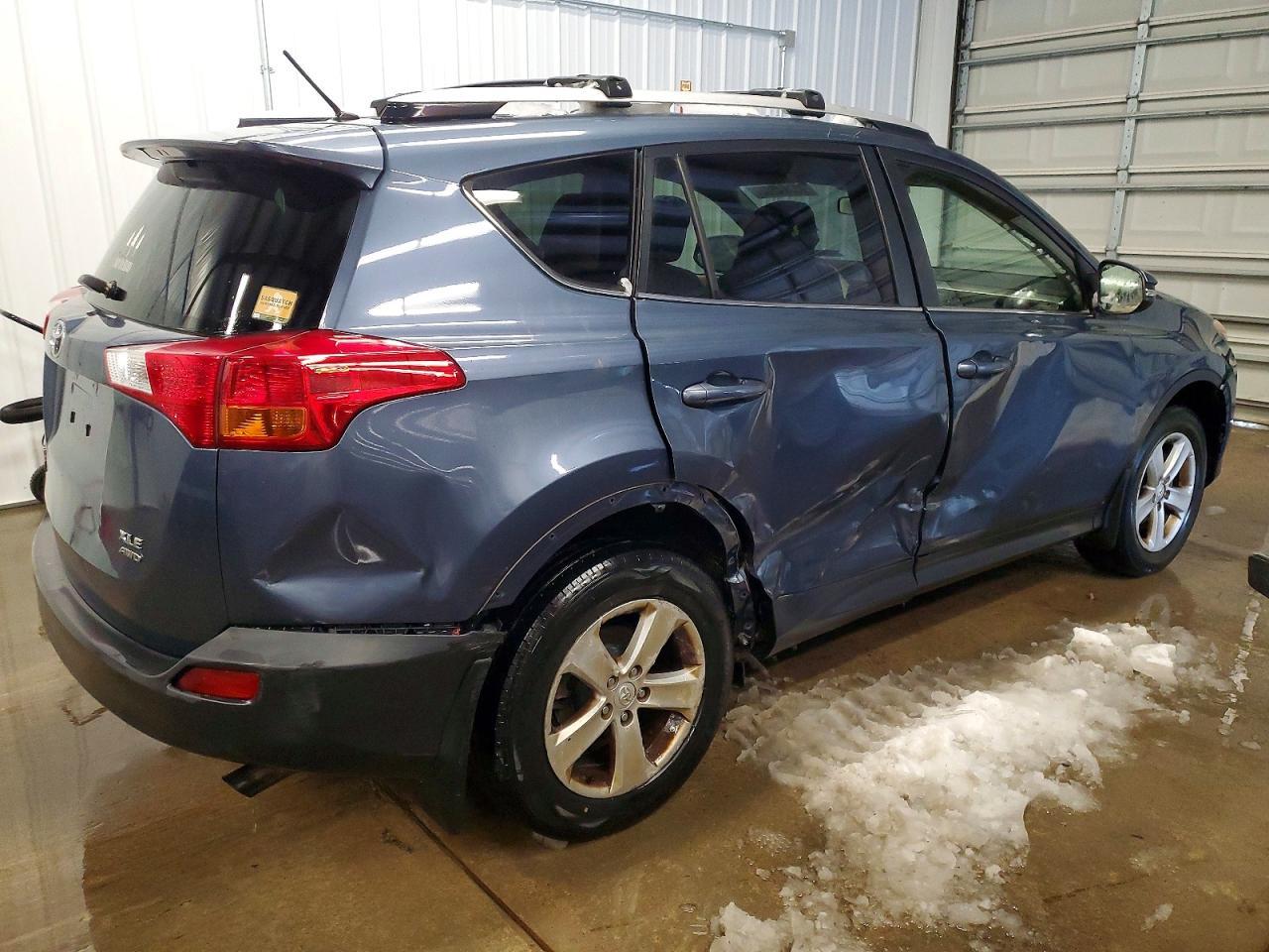 2013 Toyota Rav4 Xle - Фото 3